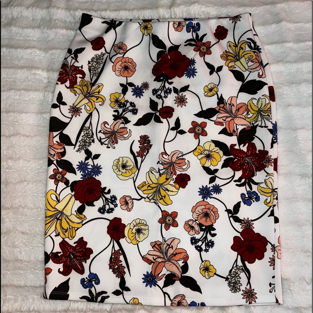 Women’s pencil skirt